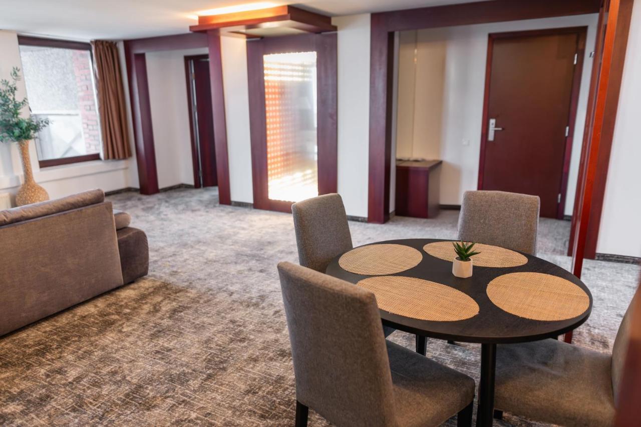 Hotel Amberton 4*